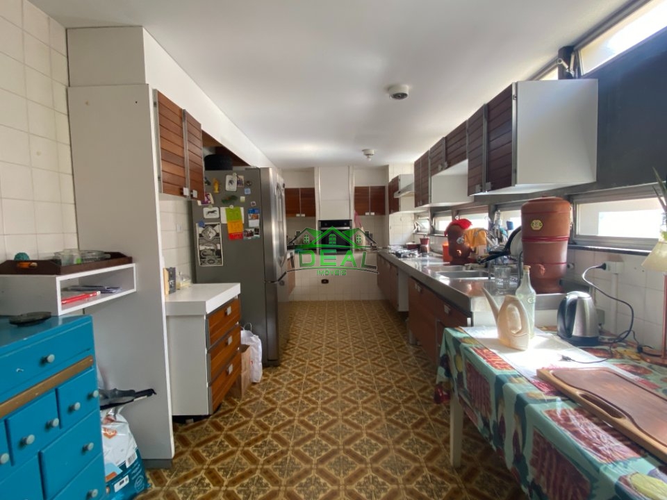 Imagens do imóveis Casa de Arquiteto para Aluguel no Boaçava, 4 dorm, 2 suites e 6 vagas