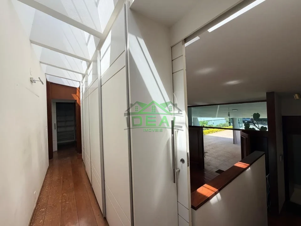 Imagens do imóveis Linda Casa de Arquiteto para Venda no Alto da Lapa, Espaço Gourmet e Piscina