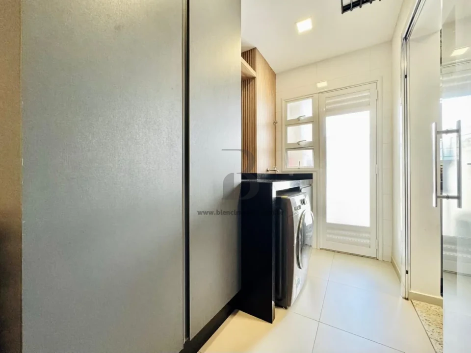 ELEGANCE RESIDENCE - foto 9