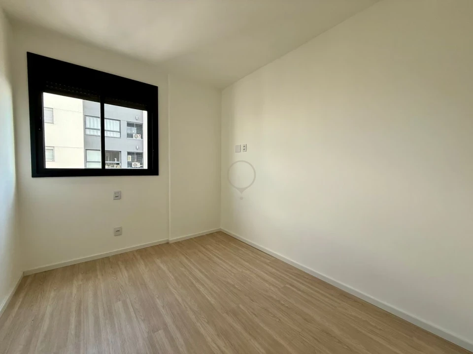 Apartamento À Venda E Locação Edificio Algarve Londrina