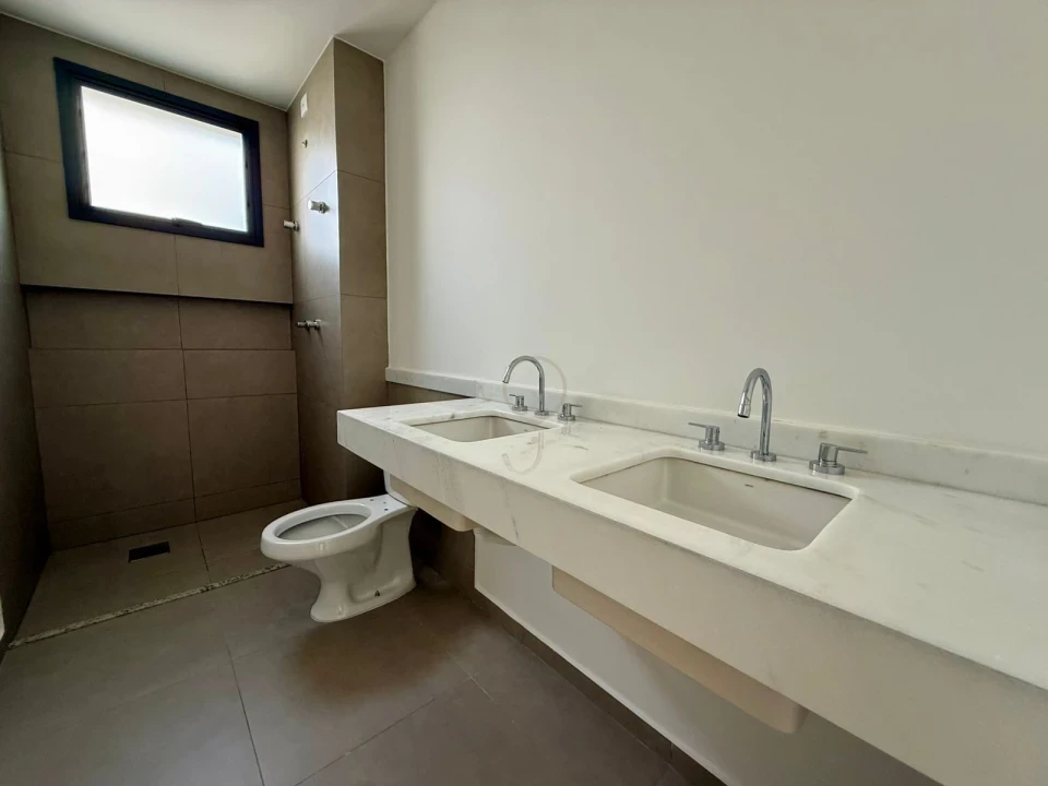 Apartamento À Venda E Locação Edificio Algarve Londrina
