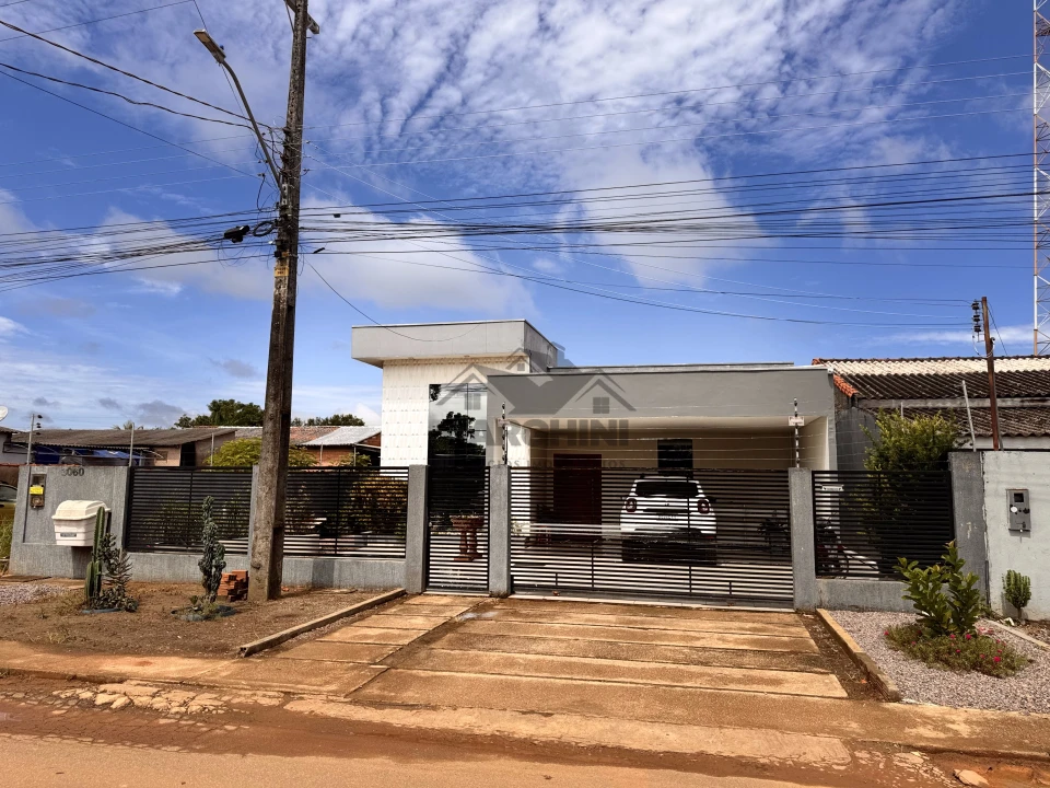 Venda De Casa Ampla E Moderna