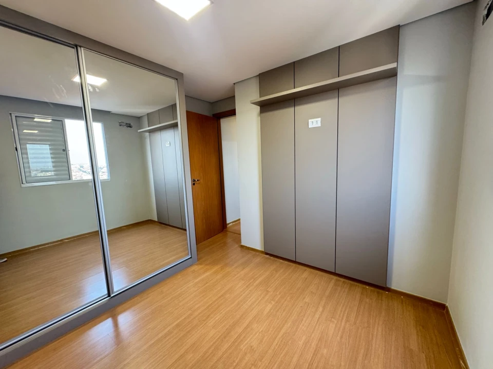 Apartamento À Venda E Locação Igapó Londrina