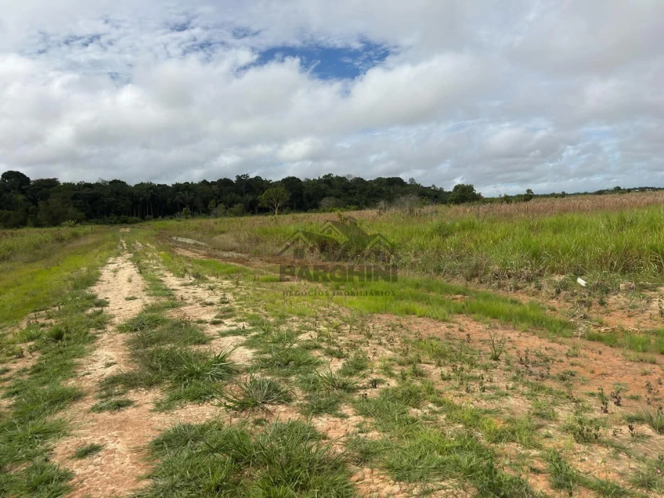 ÁREA COMERCIAL À VENDA NO ANEL VIÁRIO