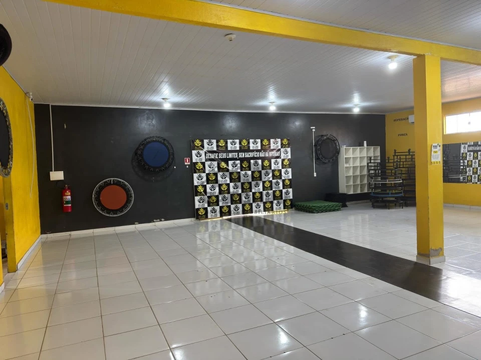 Vende Ponto Comercial No Bairro São Cristóvão - Humaitá Am