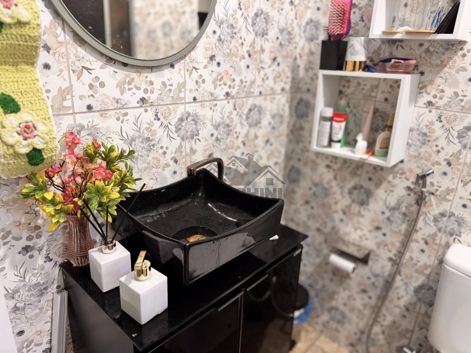Venda De Casa Com Piscina Em Esquina Bem Localizada No Bairro São Cristóvão