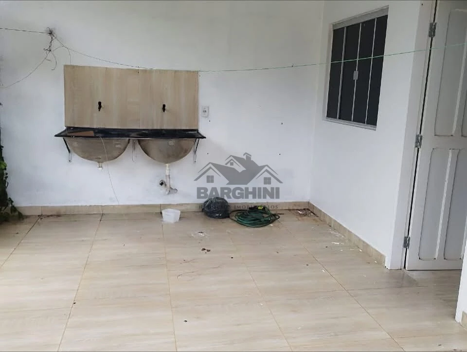 Venda De Casa Com 02 Quartos No Bairro São Domingos Sávio