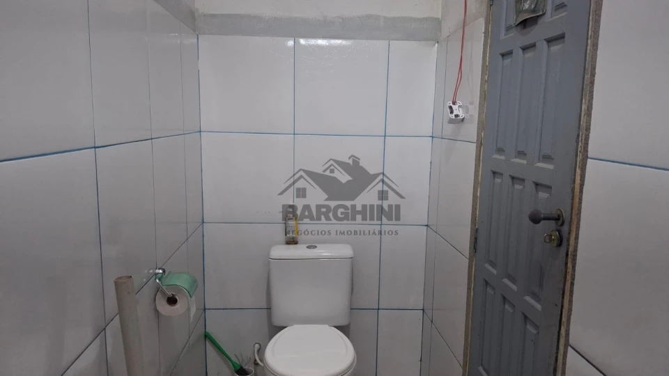 Venda De Casa Mais 02 Pontos Comerciais E 01 Apartamento