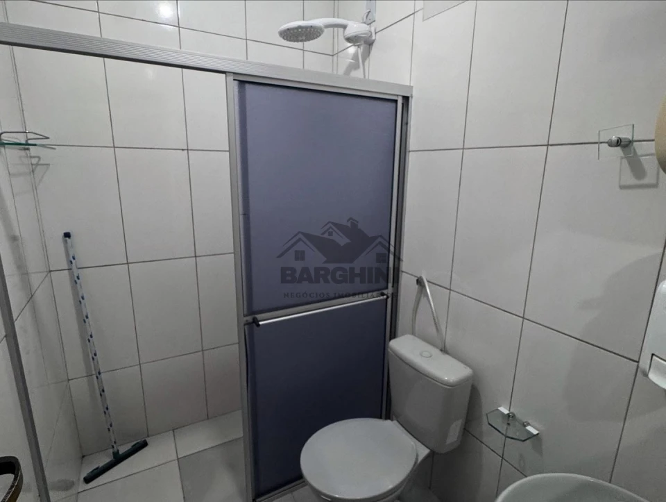 Venda De Casa Com 03 Quartos No Bairro São Pedro