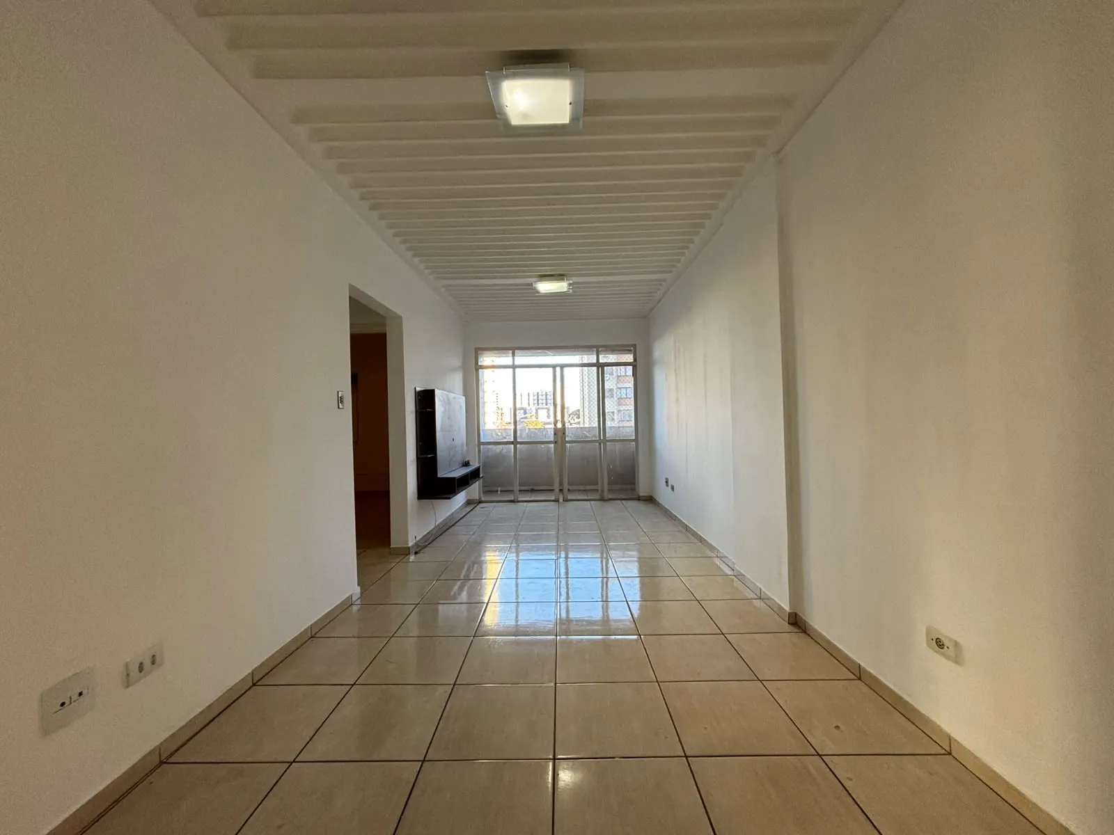 Imagens do imóveis Condomínio Edifício Regina Izabel