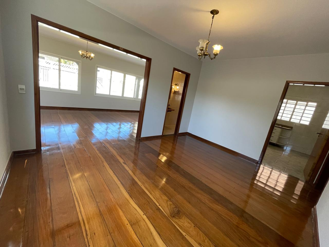 Imagens do imóveis Casa Rua Ucrânia