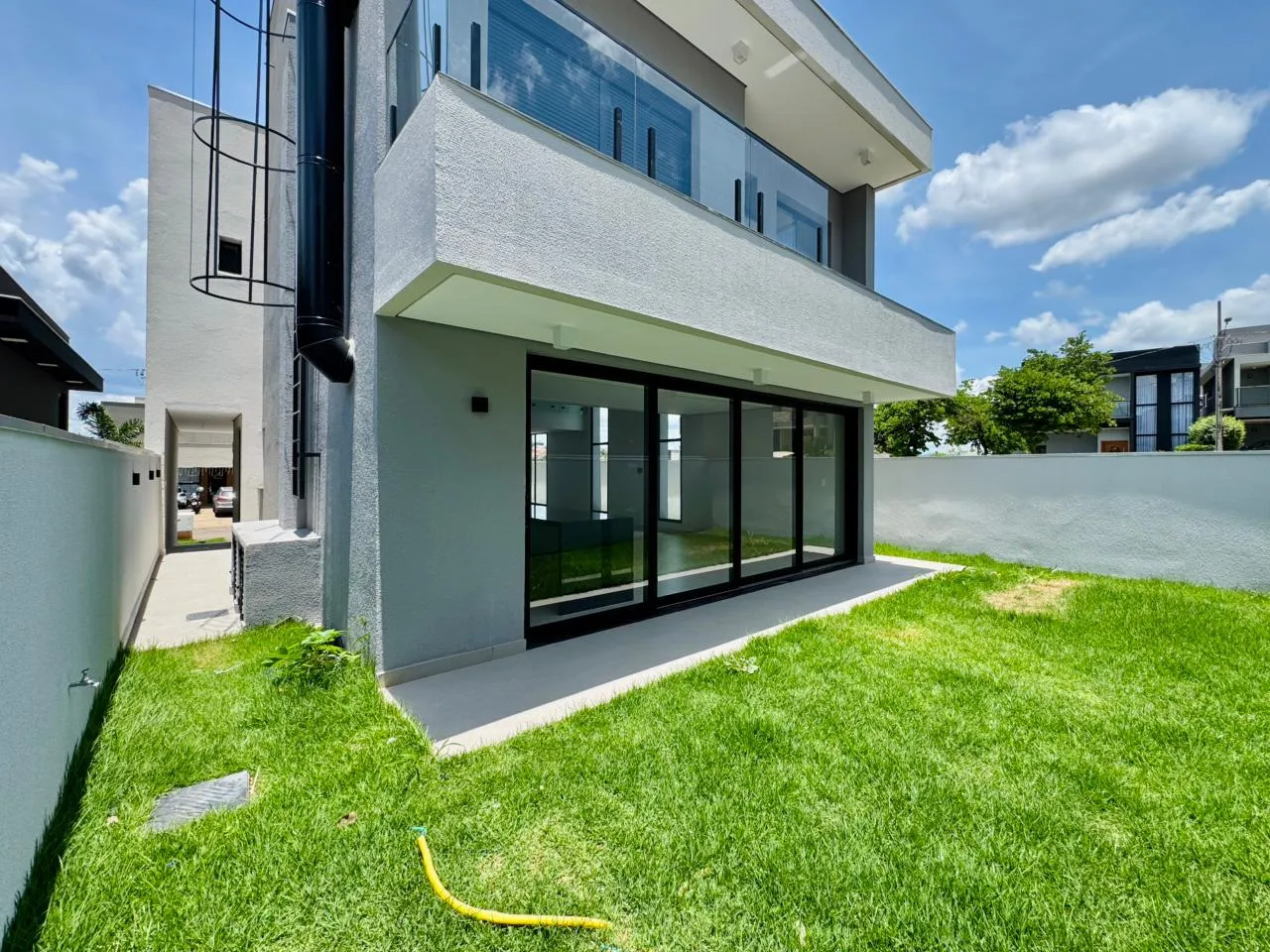 Imagens do imóveis Condomínio Araçari