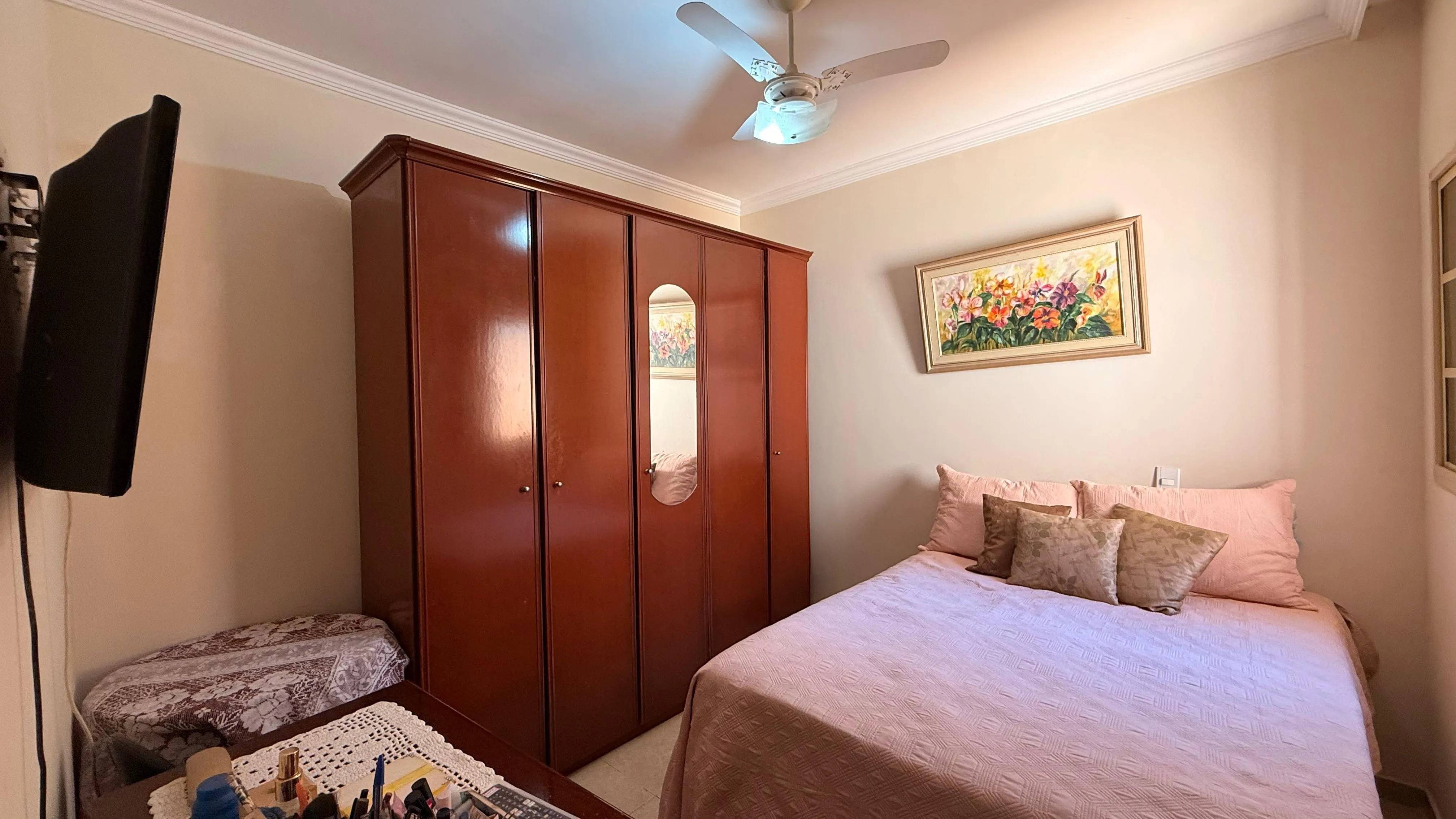 Imagens do imóveis CASA Á VENDA NO JARDIM TARUMÃ
