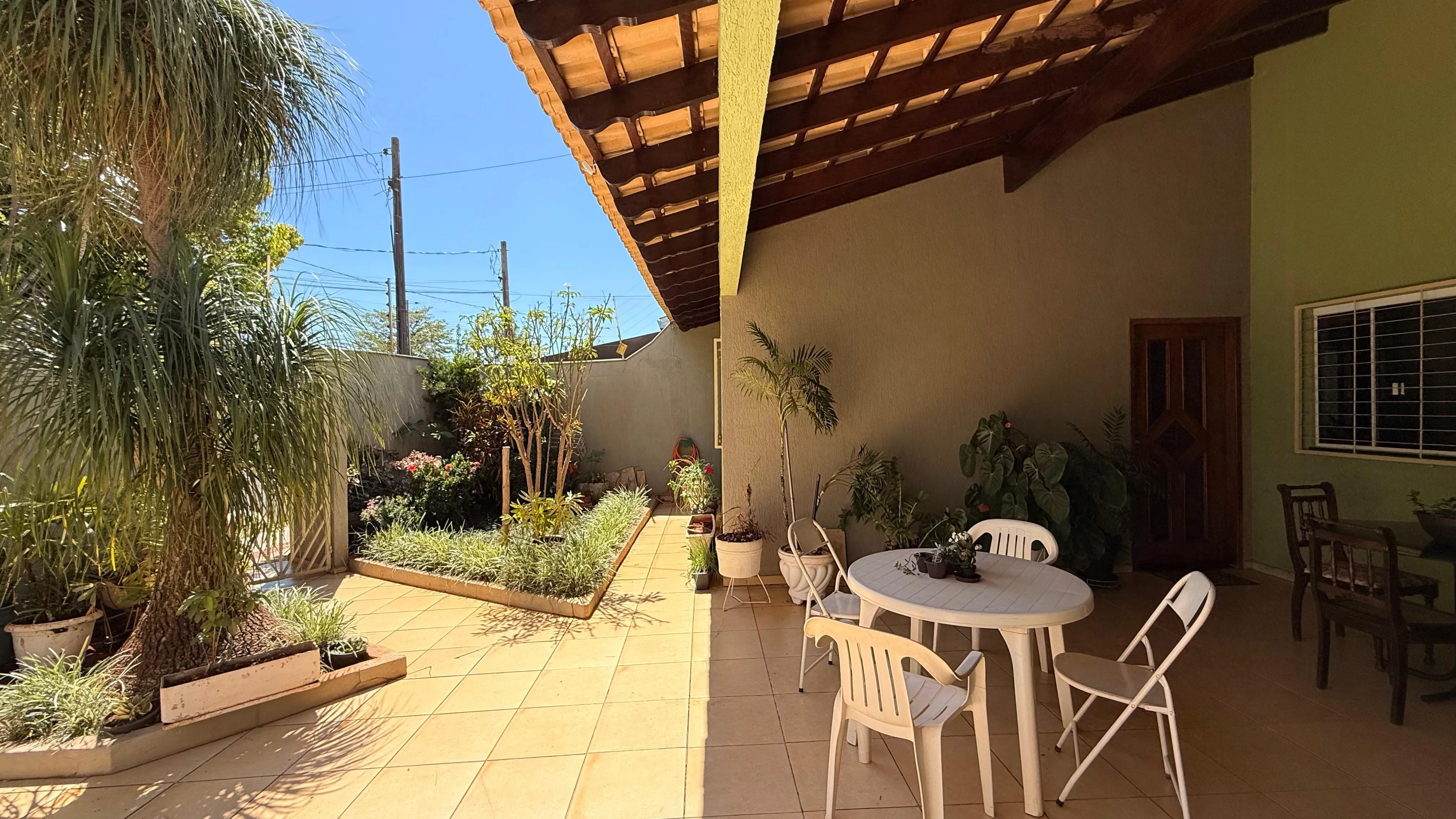 Imagens do imóveis CASA Á VENDA NO JARDIM TARUMÃ