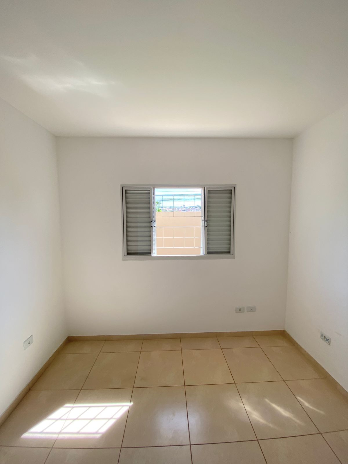 Imagens do imóveis Casa na Rua Serra Velha, 100