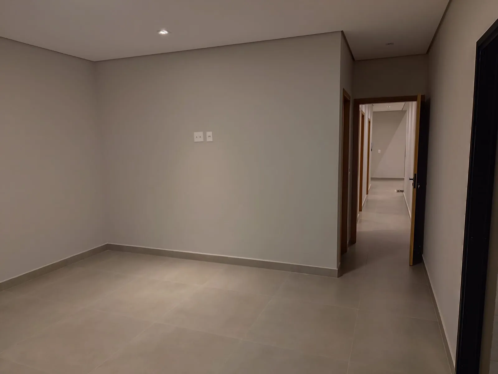 Imagens do imóveis CASA NOVA À VENDA NO CHAMONIX