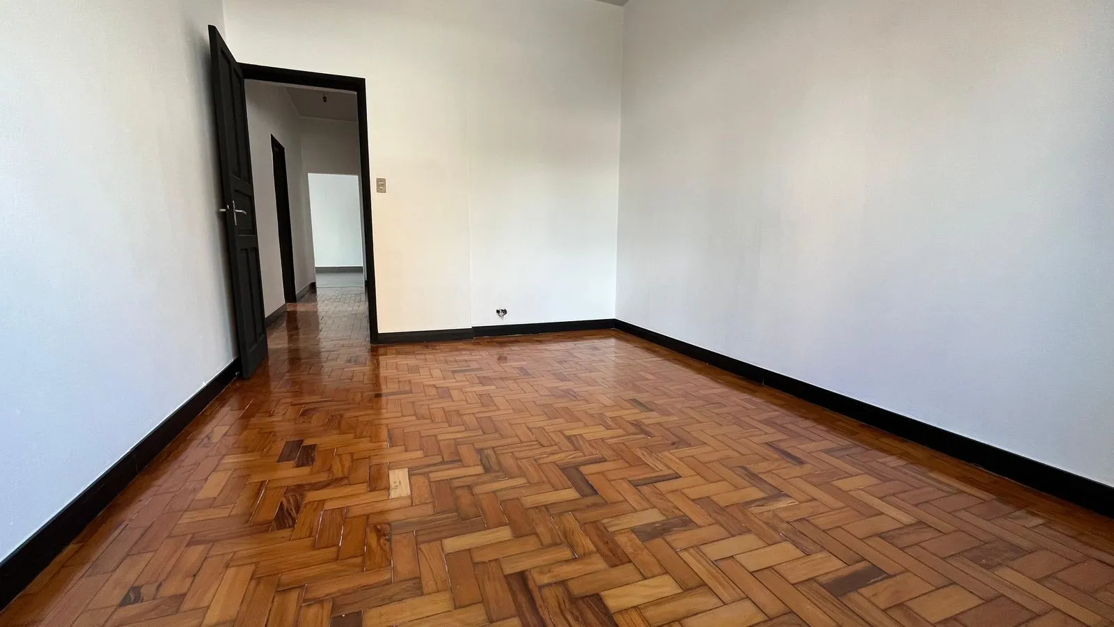 Imagens do imóveis Condomínio Edifício Tókio