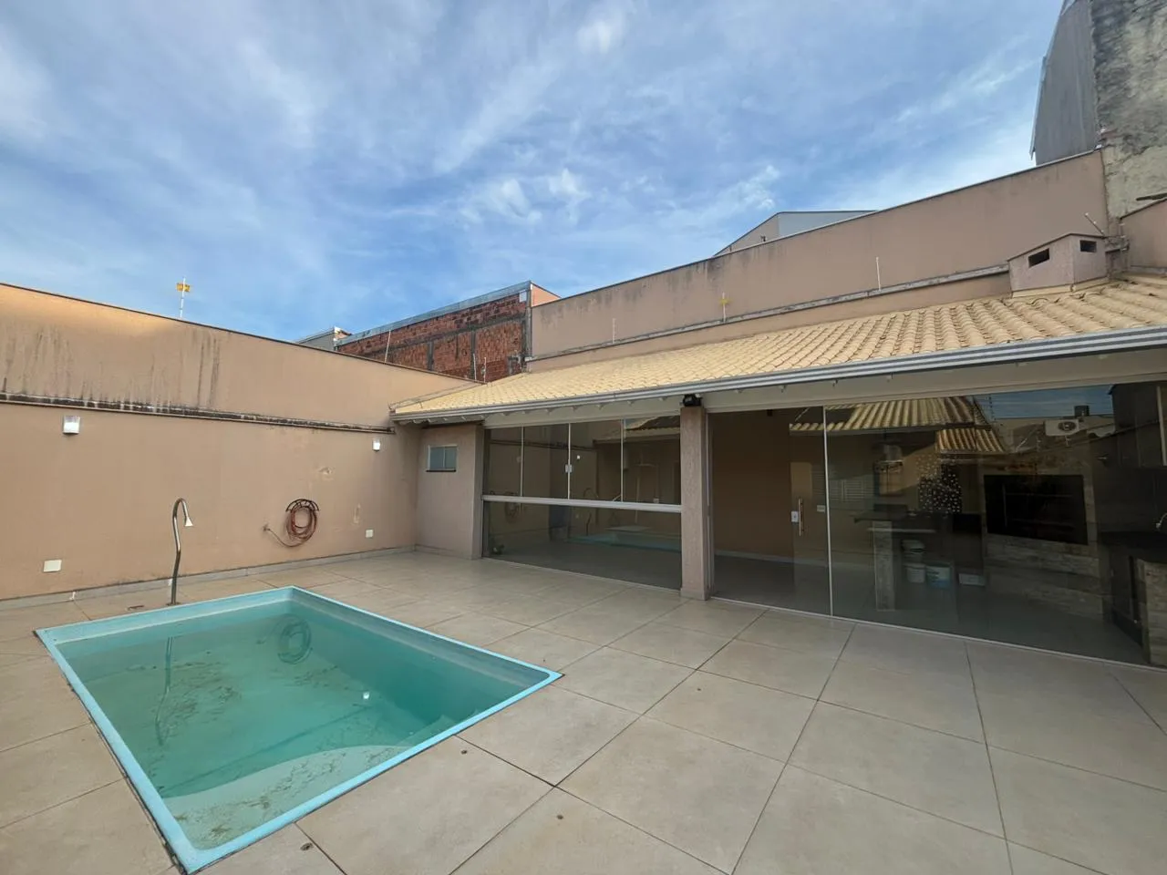 Imagens do imóveis Casa térrea