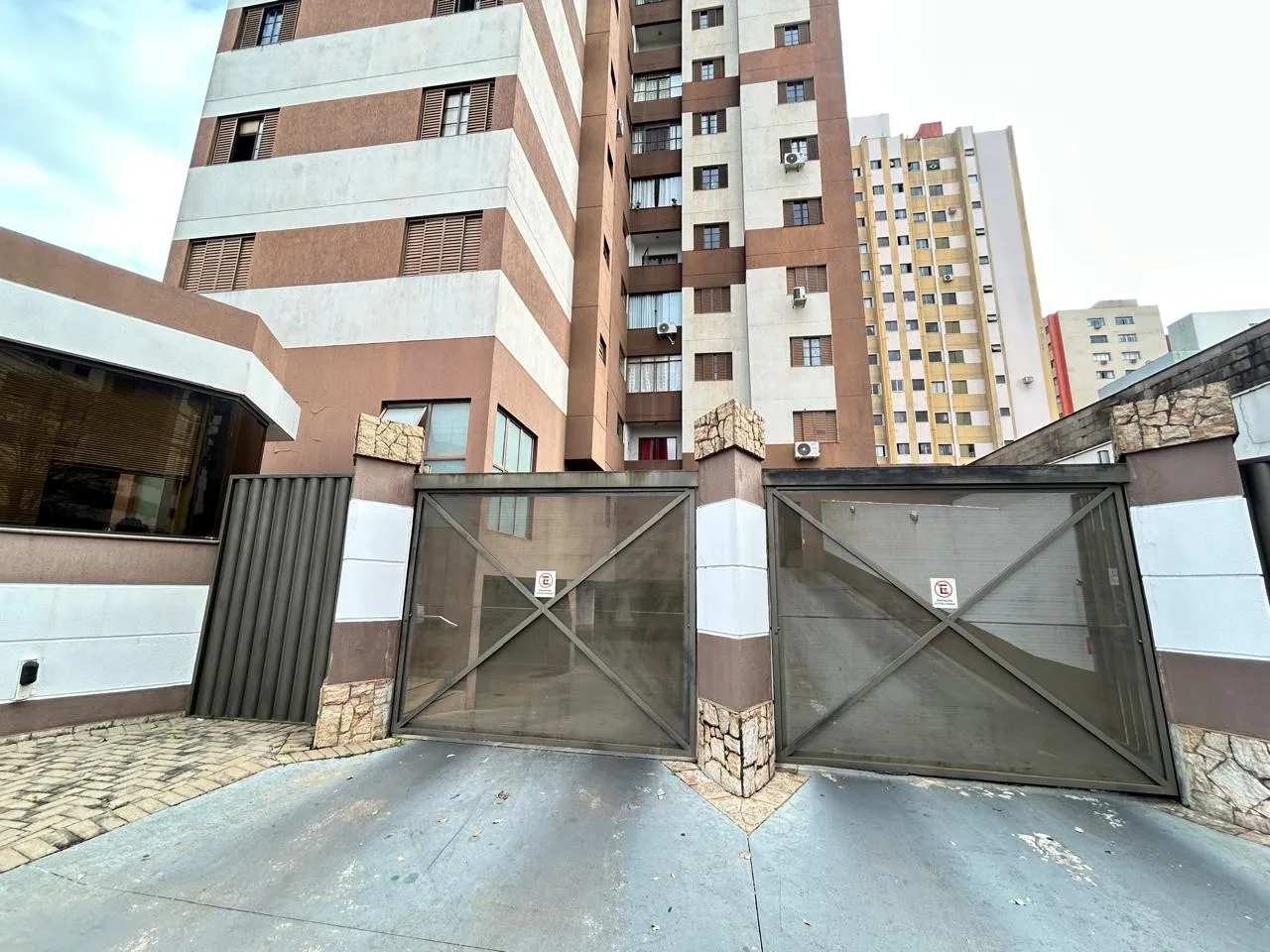 Imagens do imóveis Edifício Residêncial Caviúna