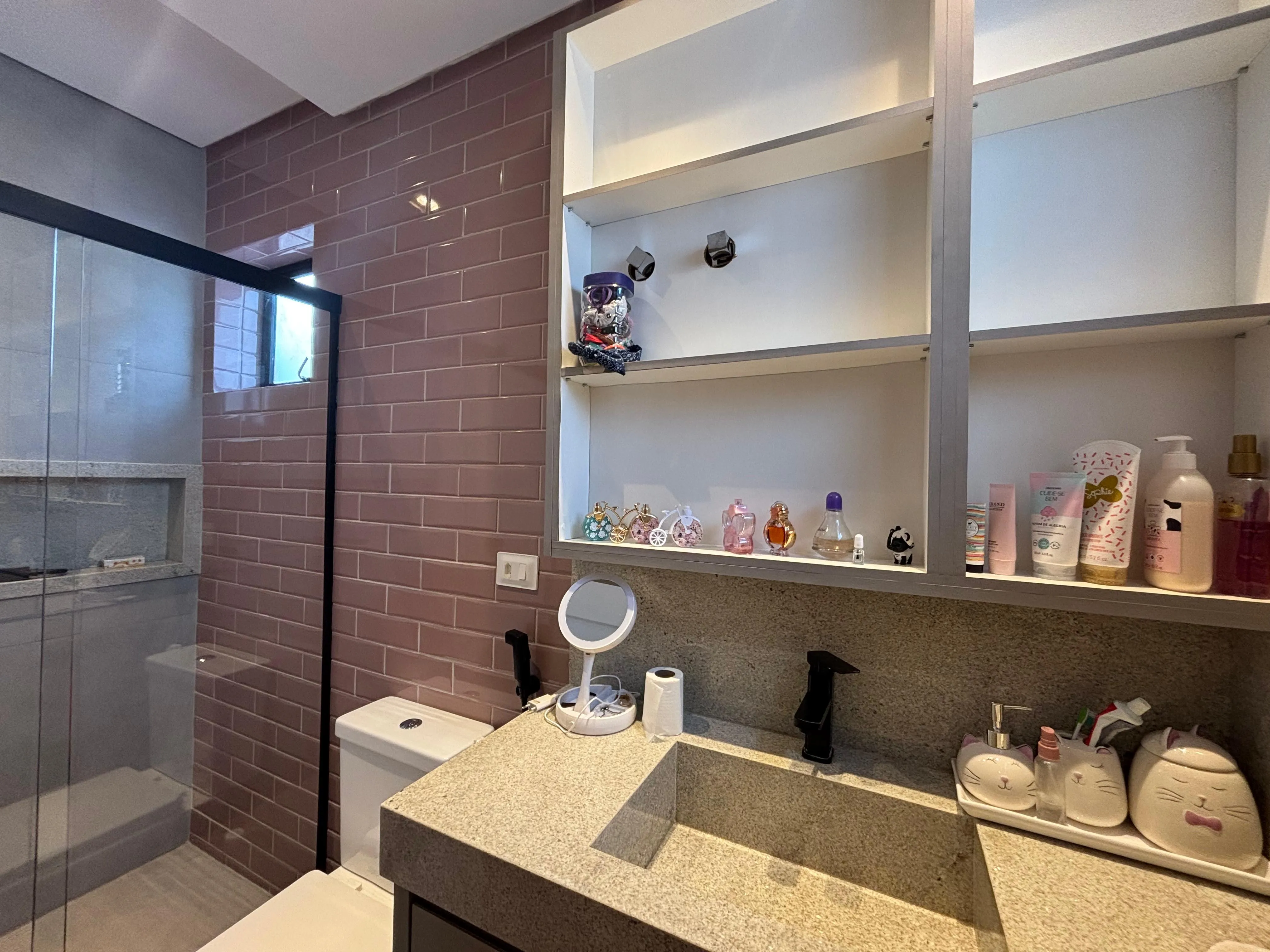 Imagens do imóveis Casa no Condomínio Havana