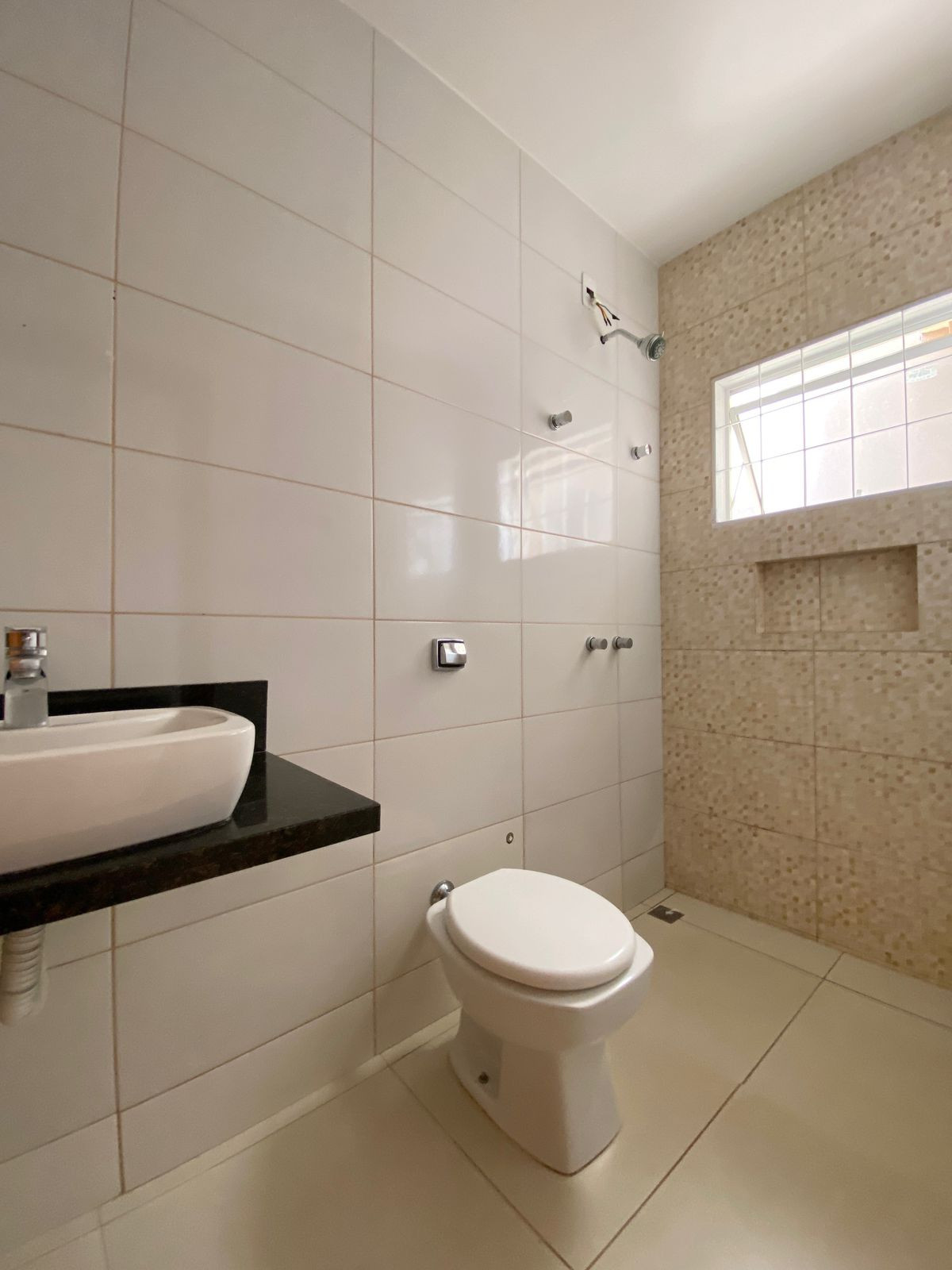 Imagens do imóveis Casa na Rua Serra Velha, 100