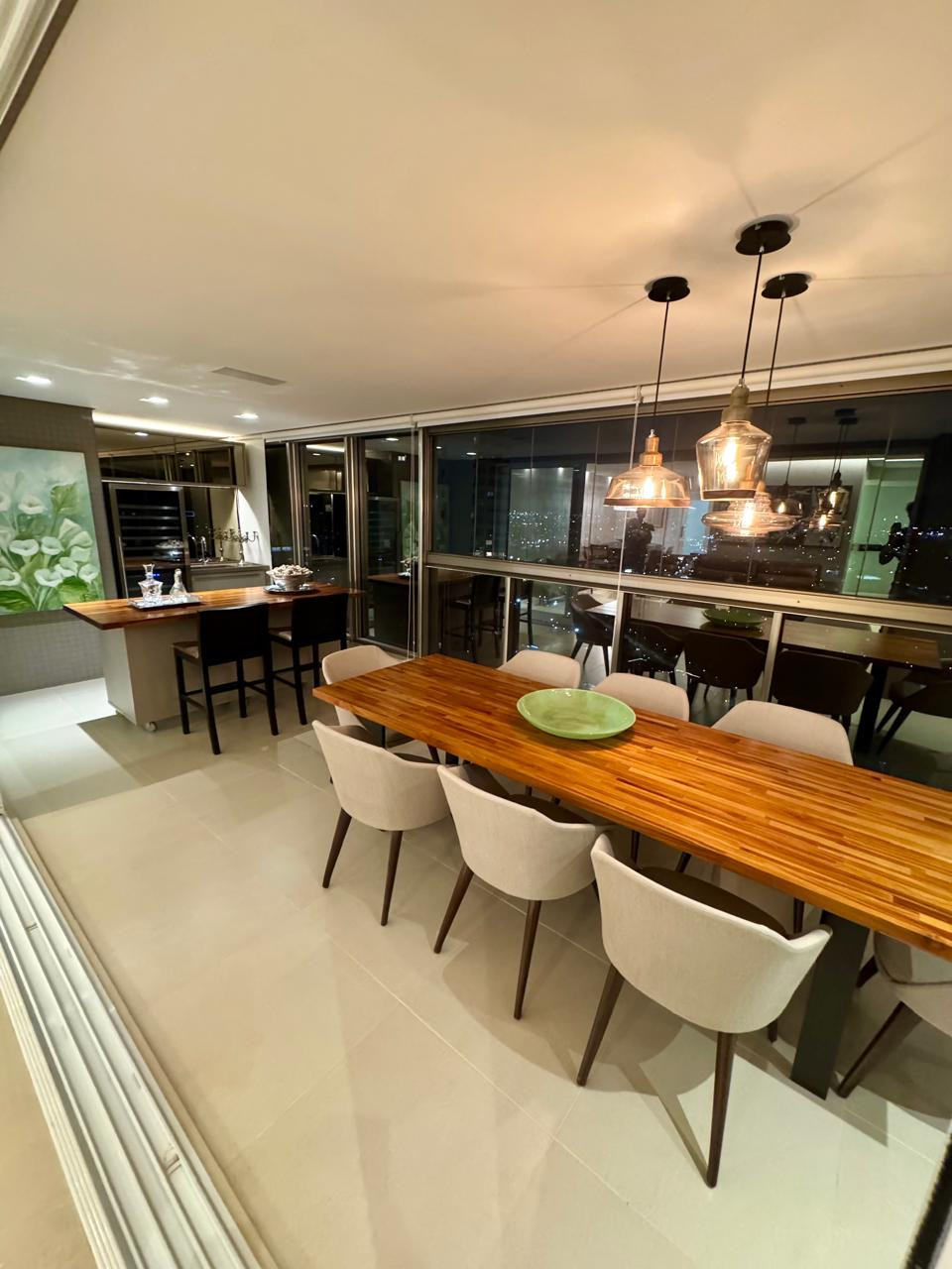 Imagens do imóveis Apartamento á Venda no Edifício Torre Alicante