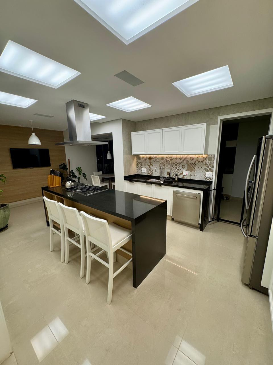 Imagens do imóveis Apartamento á Venda no Edifício Torre Alicante