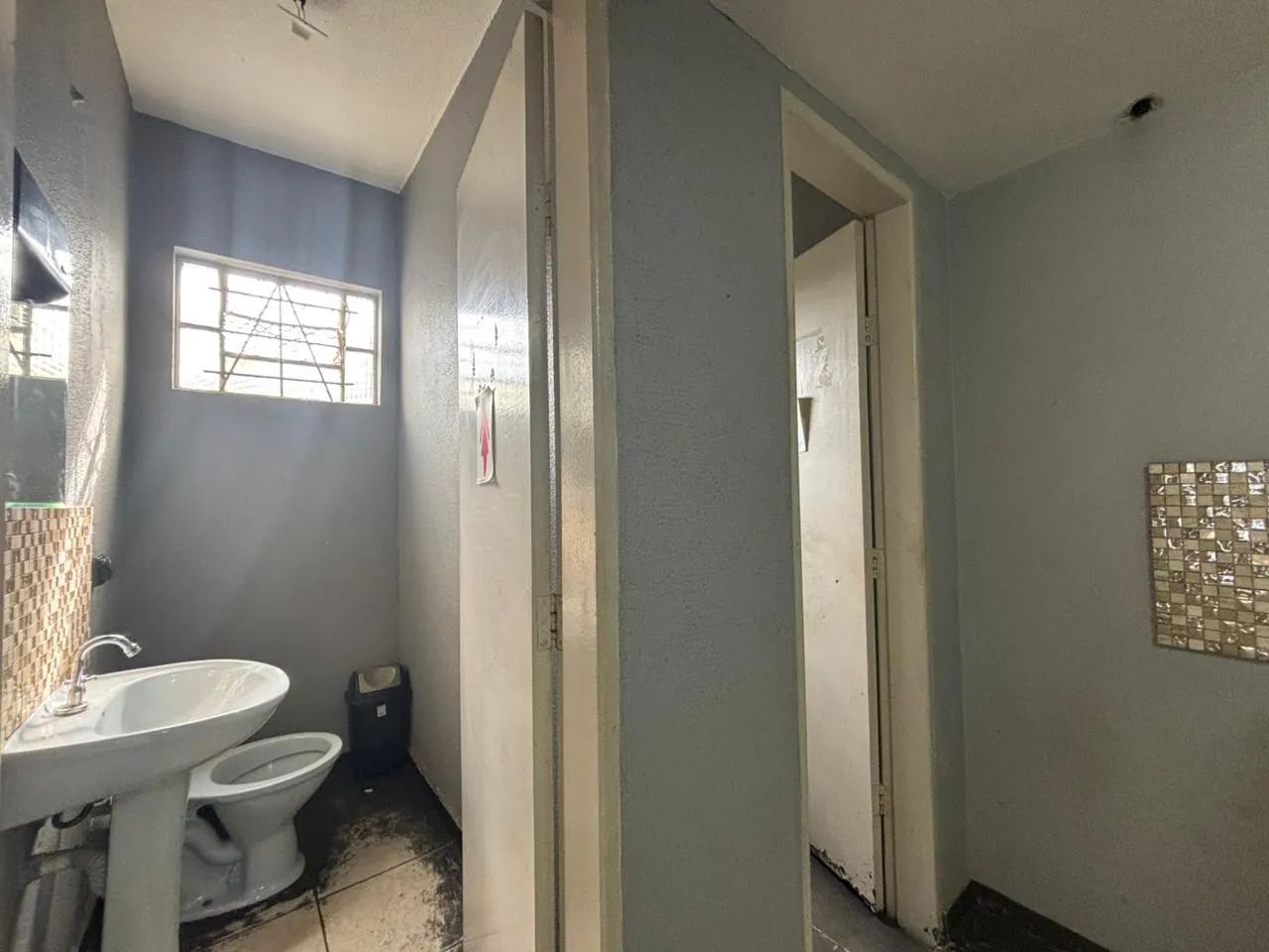 Imagens do imóveis BARRACÃO COMÉRCIAL