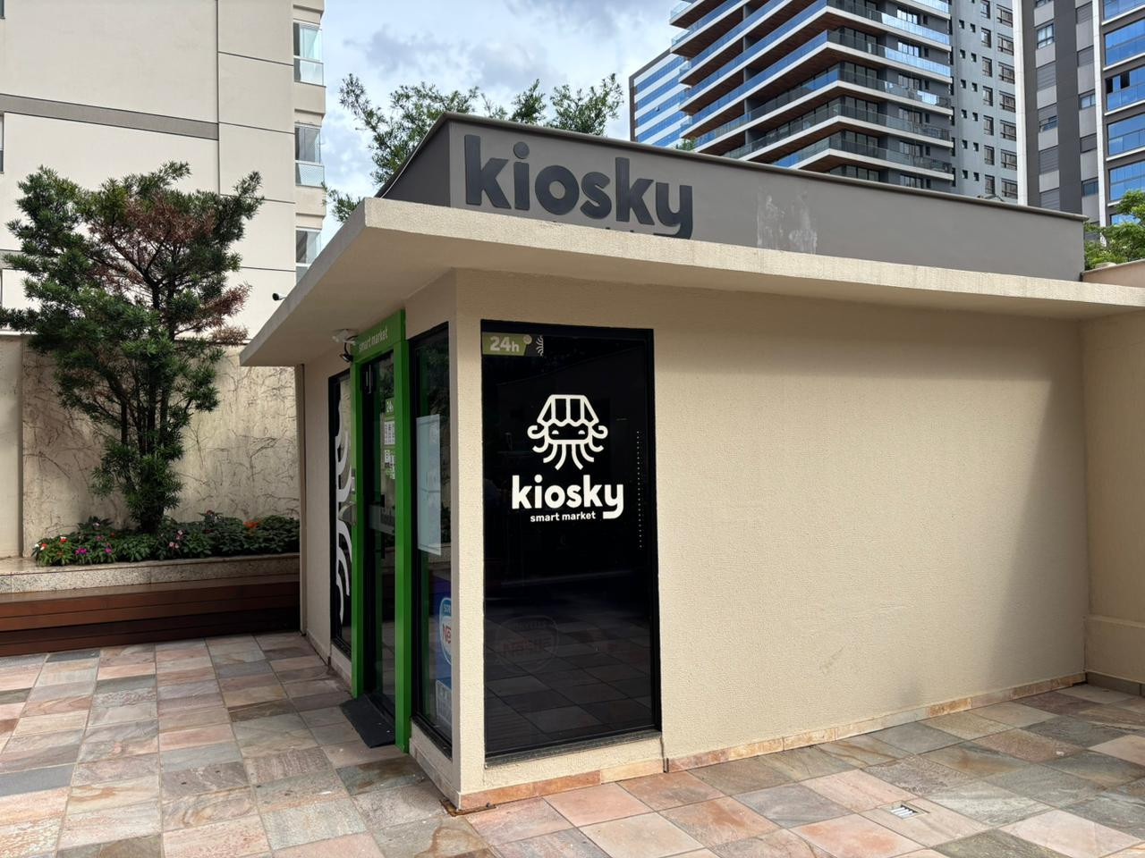 Imagens do imóveis Edifício Torre Valência