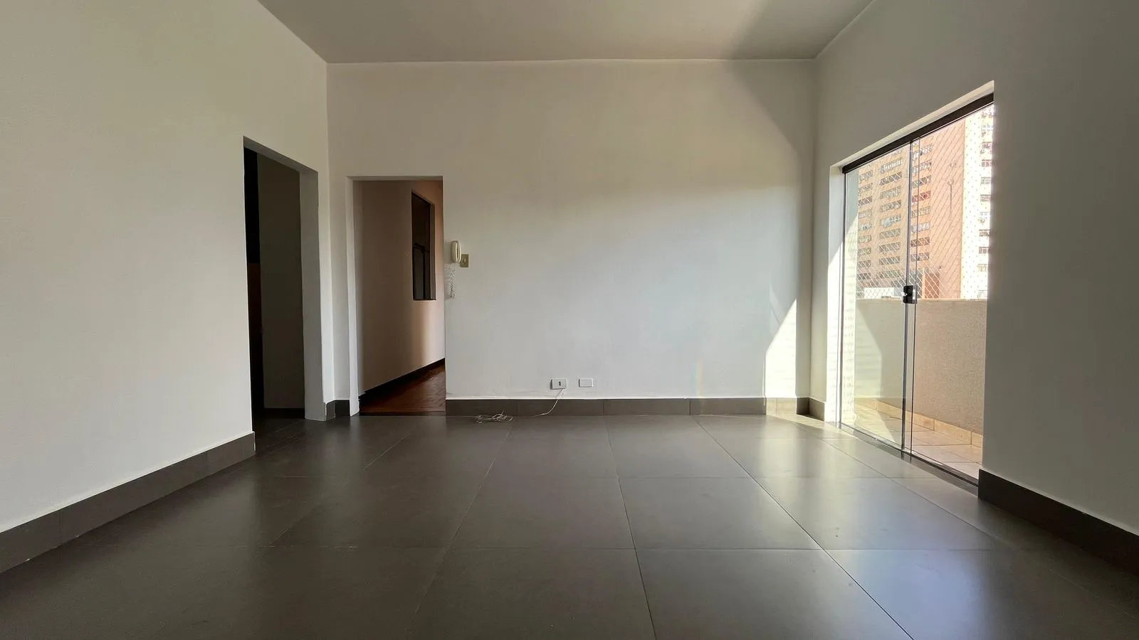 Imagens do imóveis Condomínio Edifício Tókio