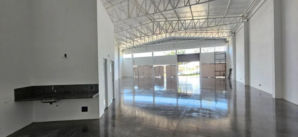 Imagens do imóveis BARRACÃO  COMERCIAL