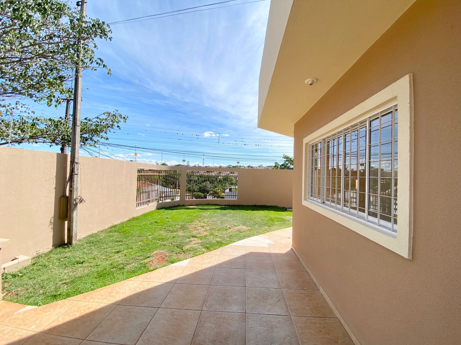 Imagens do imóveis Casa na Rua Serra Velha, 100