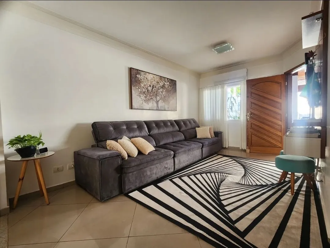 Imagens do imóveis Casa à venda próxima ao aeroporto em Londrina