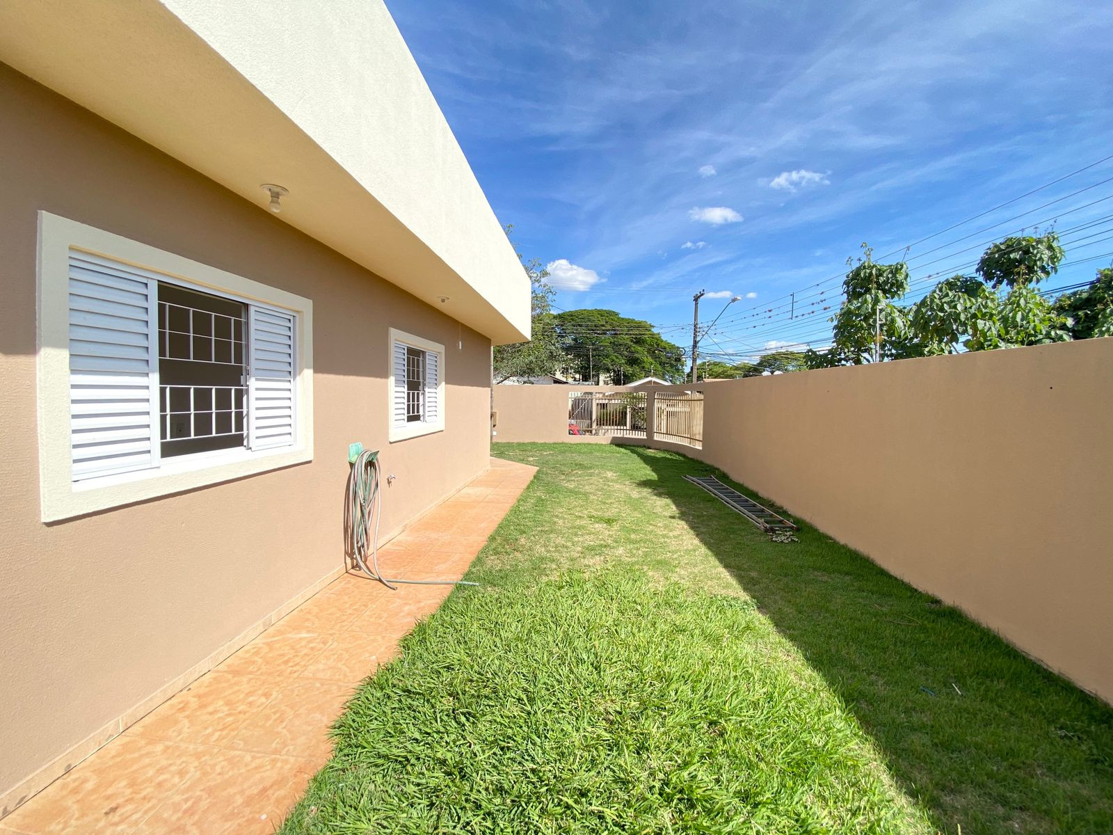 Imagens do imóveis Casa na Rua Serra Velha, 100