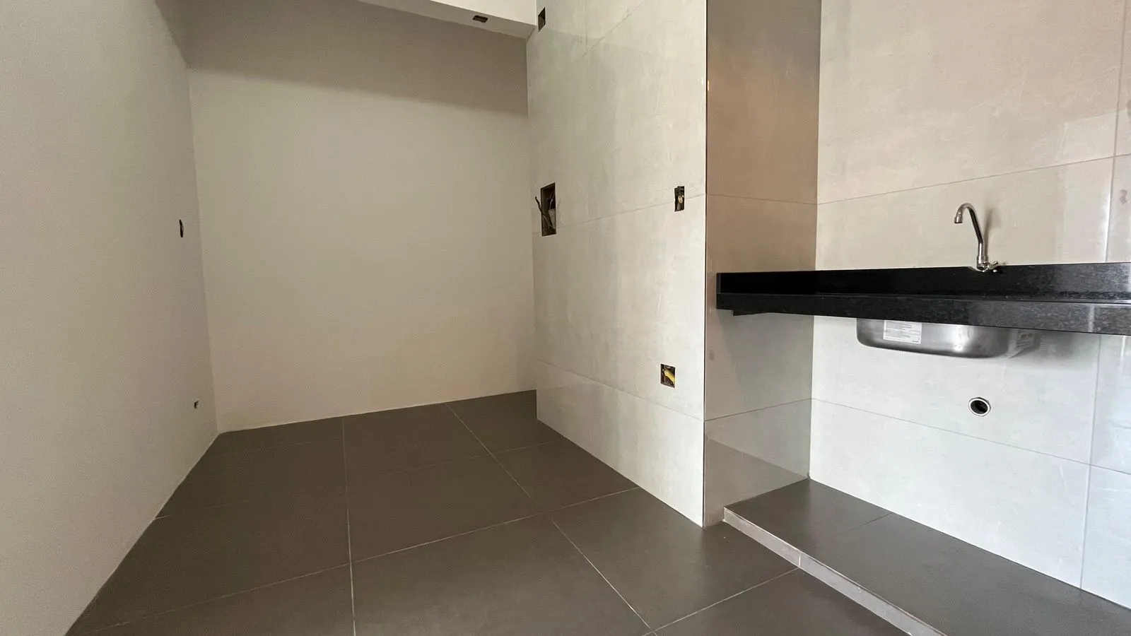 Imagens do imóveis Condomínio Edifício Tókio