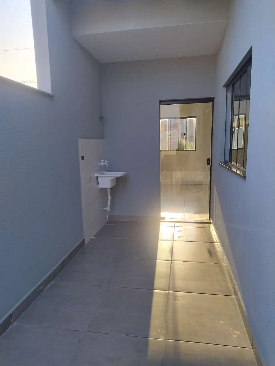 Imagens do imóveis CASA GEMINADA Á VENDA NA ZONA NORTE