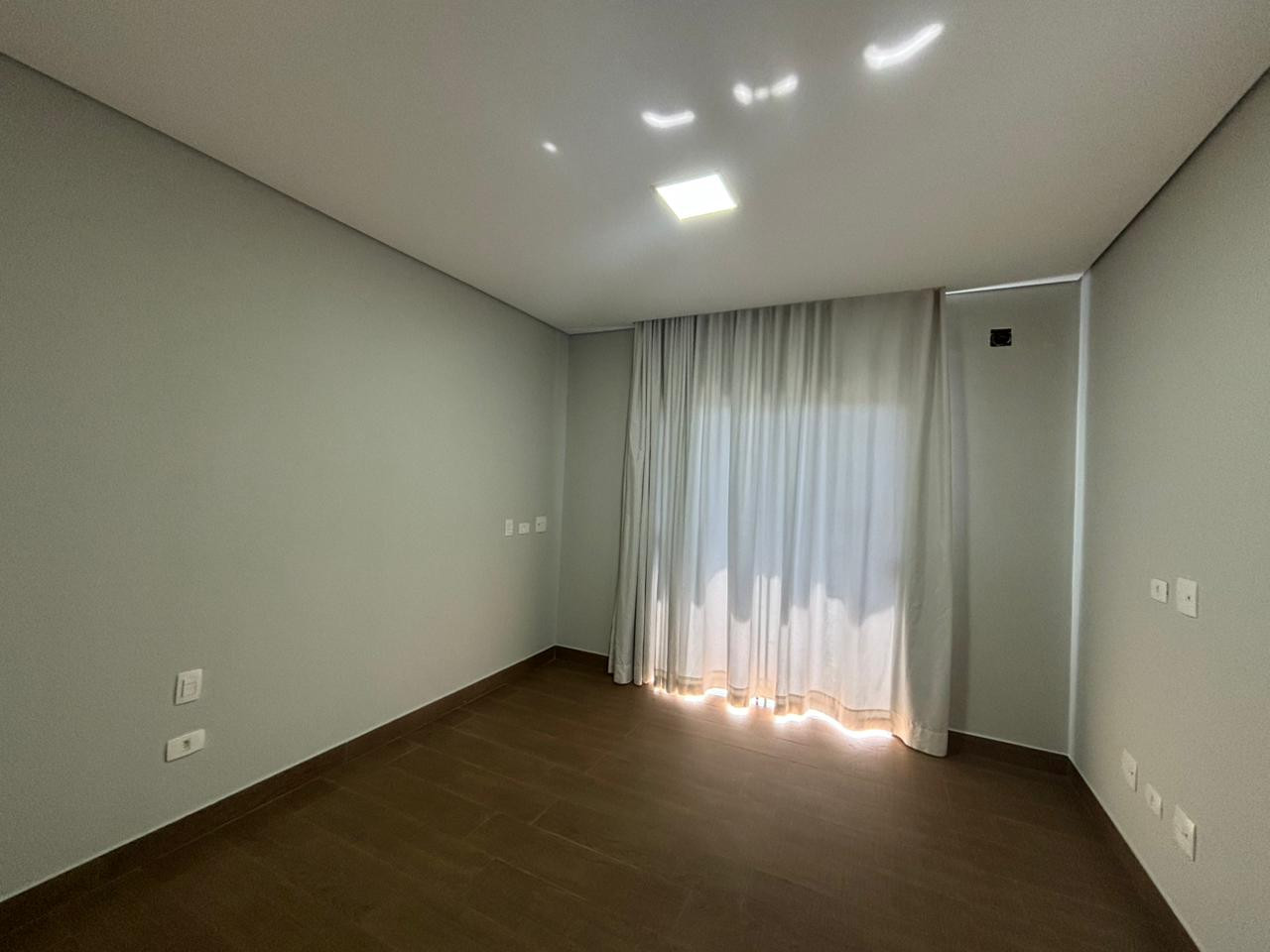 Imagens do imóveis Condomínio Royal Forest