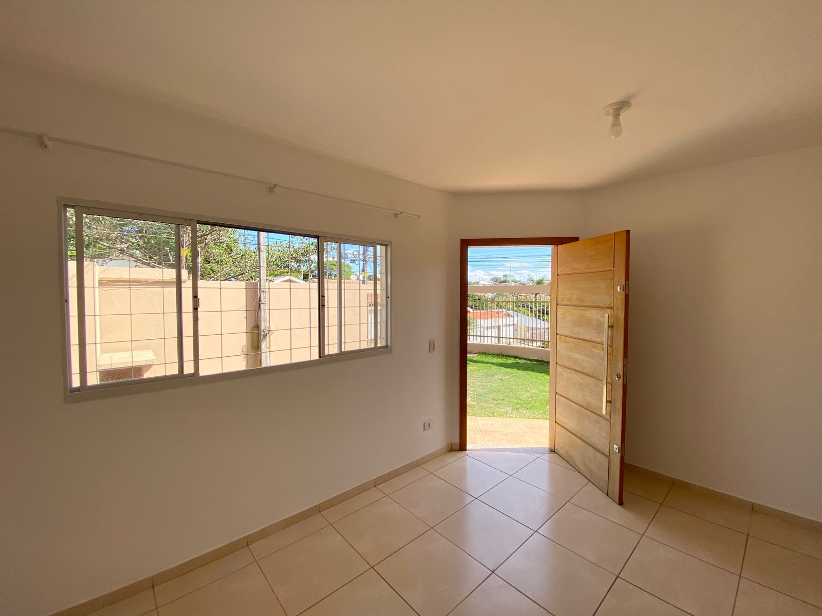 Imagens do imóveis Casa na Rua Serra Velha, 100