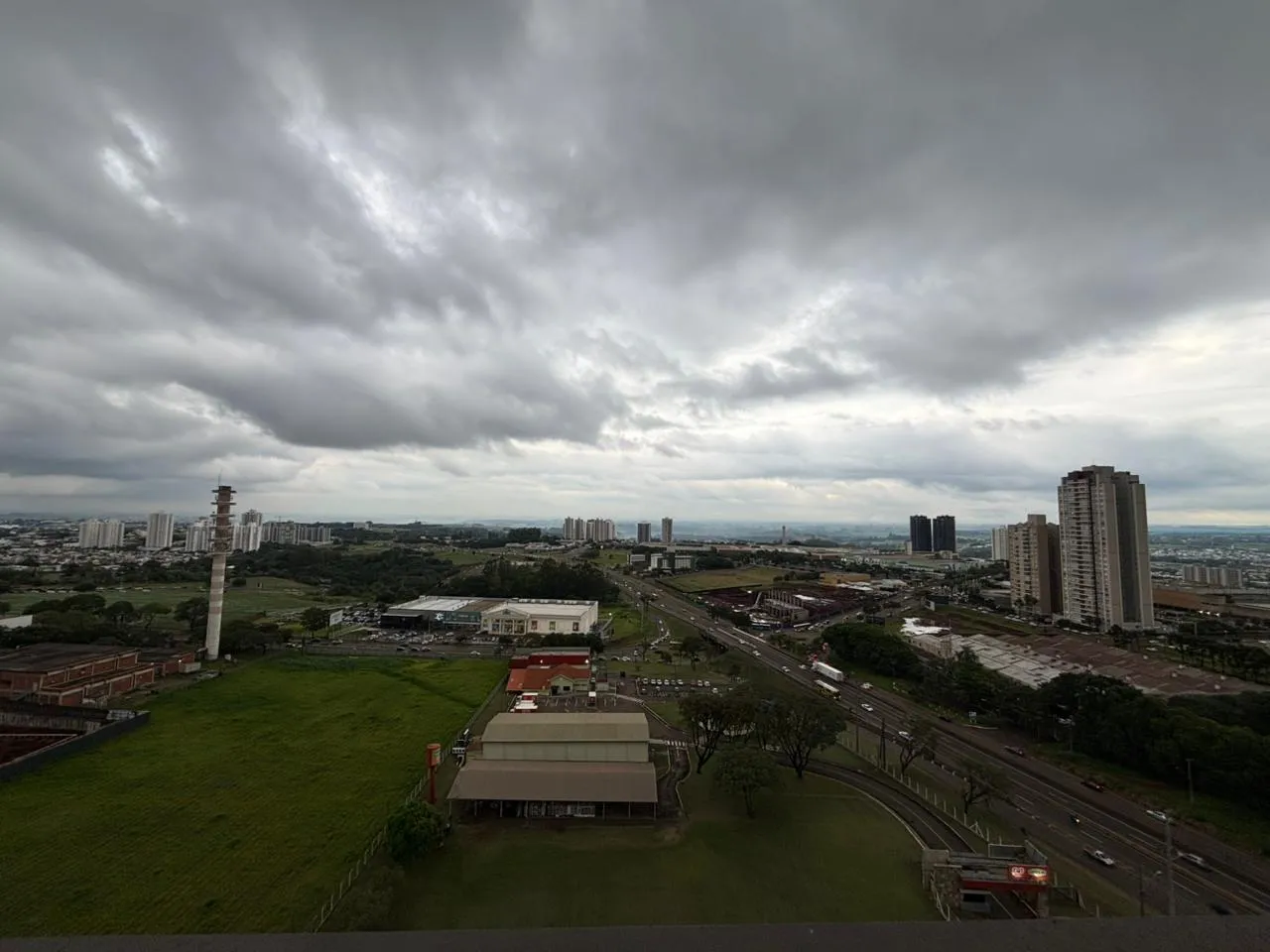 Imagens do imóveis Edifício Arch Palhano