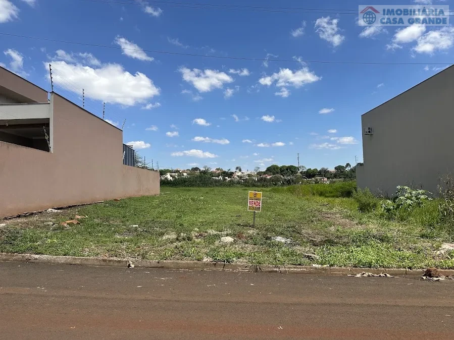 Terreno - Em loteamento Jardim Terra Vermelha
