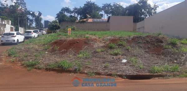 Terreno em rua - Jardim Octavio Cesário