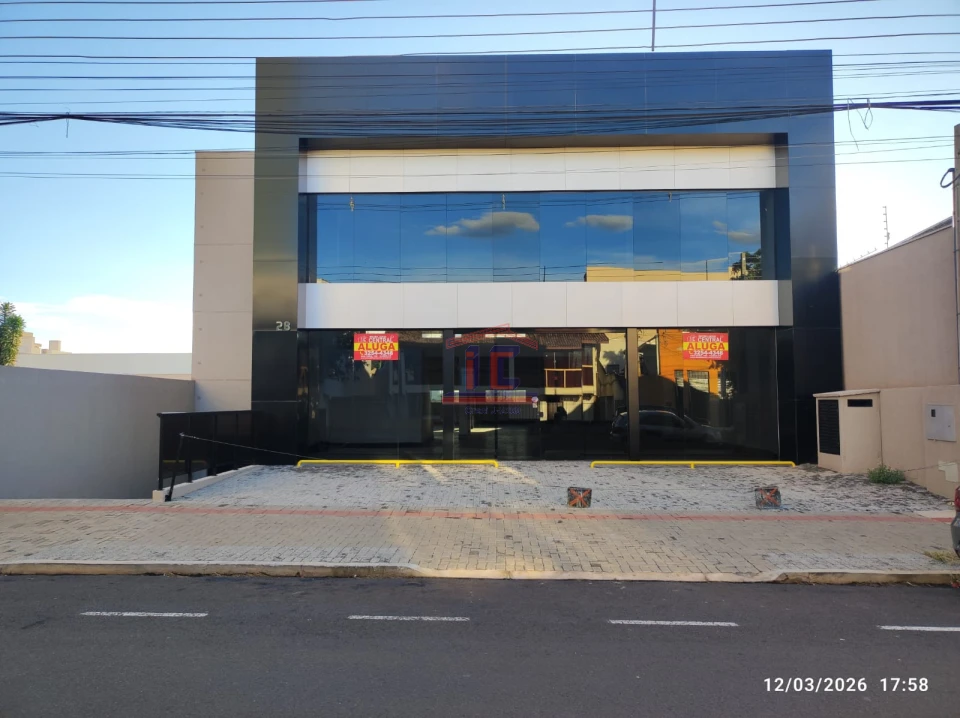 Rua Holanda, 28 - Centro