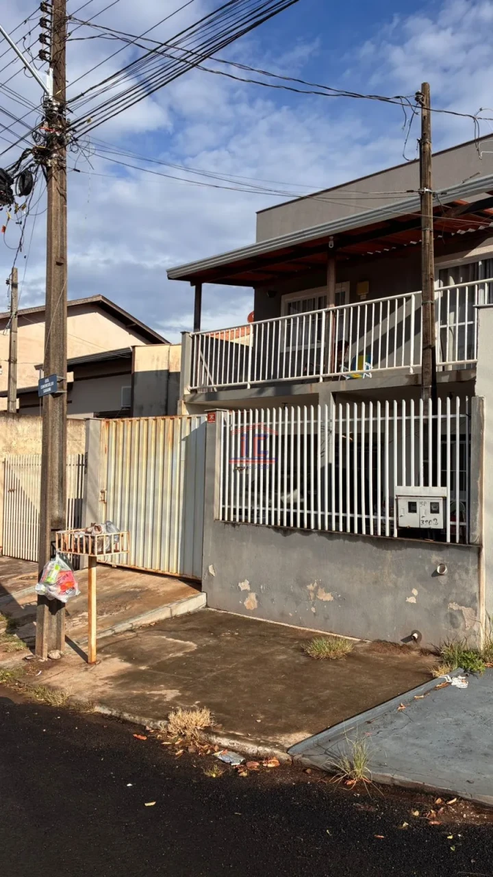 CASA À VENDA- JARDIM VITÓRIA