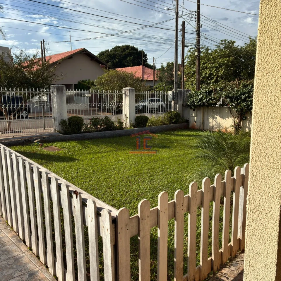 Imagens do imóveis CASA A VENDA CENTRO DE CAMBÉ - RUA ESTADOS UNIDOS