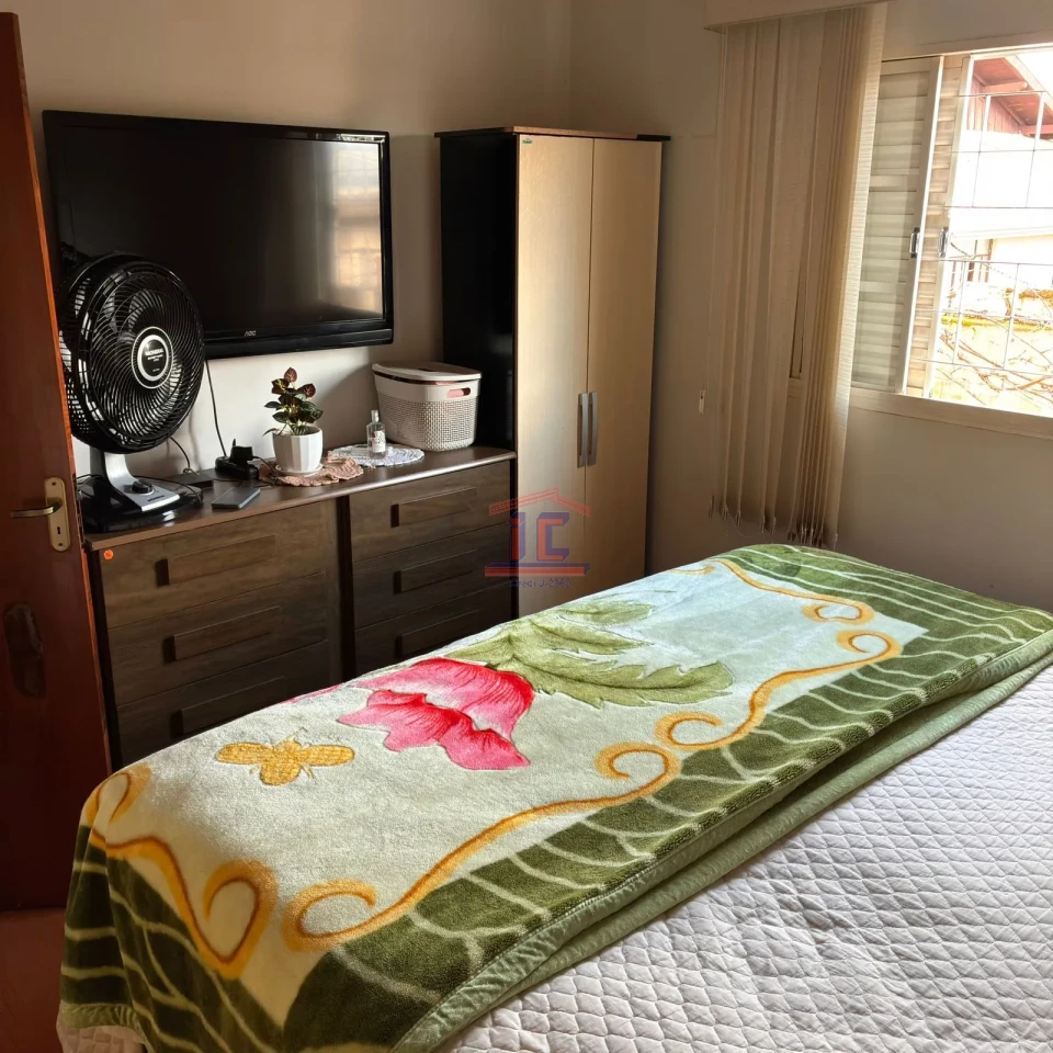 Imagens do imóveis CASA A VENDA CENTRO DE CAMBÉ - RUA ESTADOS UNIDOS