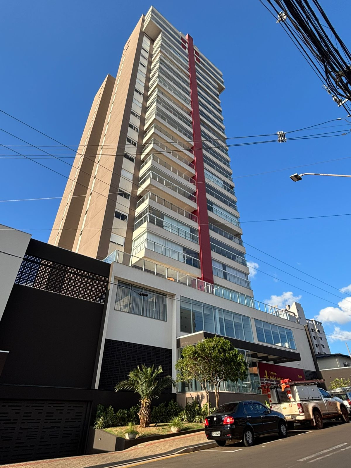 Rua Espanha, 542 - Apartamento 1004 - Edf. Málaga