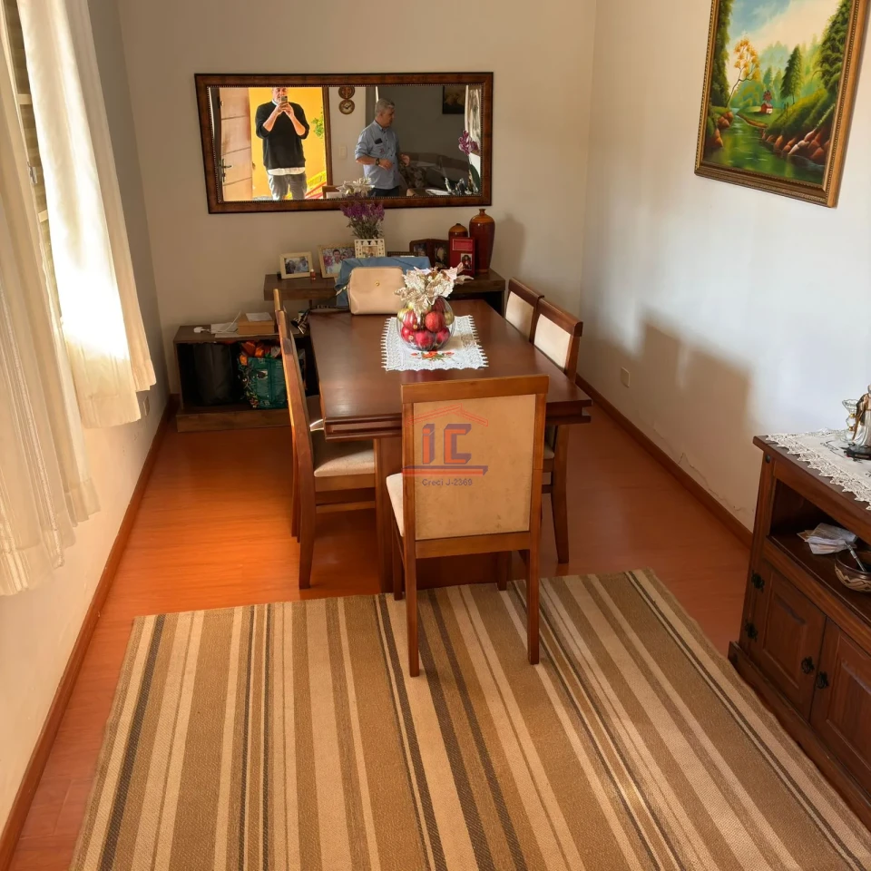 Imagens do imóveis CASA A VENDA CENTRO DE CAMBÉ - RUA ESTADOS UNIDOS