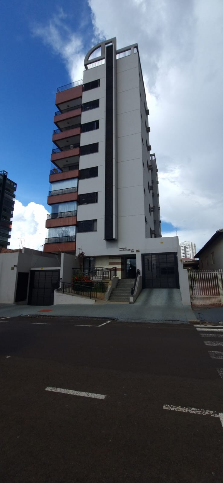 Rua Holanda, 139 - Apto 601 - Edf. Maria Olinda