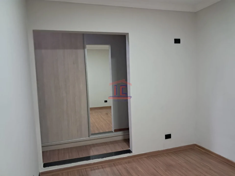 Imagens do imóveis Avenida Libra, 104 - Esq com Rua Mercúrio