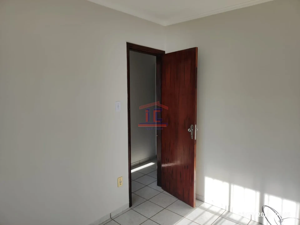 Imagens do imóveis Rua Riacho Fundo, 688 - Cambé II